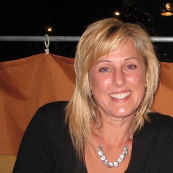 Meet your Posher, Vanessa - Picture 1 of 1